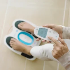 Keine Gesundheit & Wohlbefinden|Massage & Wellness-Fllow EMS-Tens Impuls- Fußmassagegerät inkl. Fußdecke