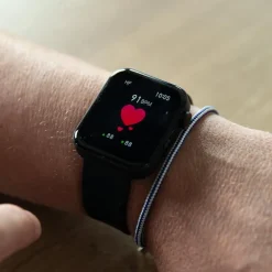 Kendox Gesundheit & Wohlbefinden|Trainingshilfen-LifeTracker 2in1 Smartwatch & Fitnessuhr inkl. Ersatzarmbänder 4er-Set