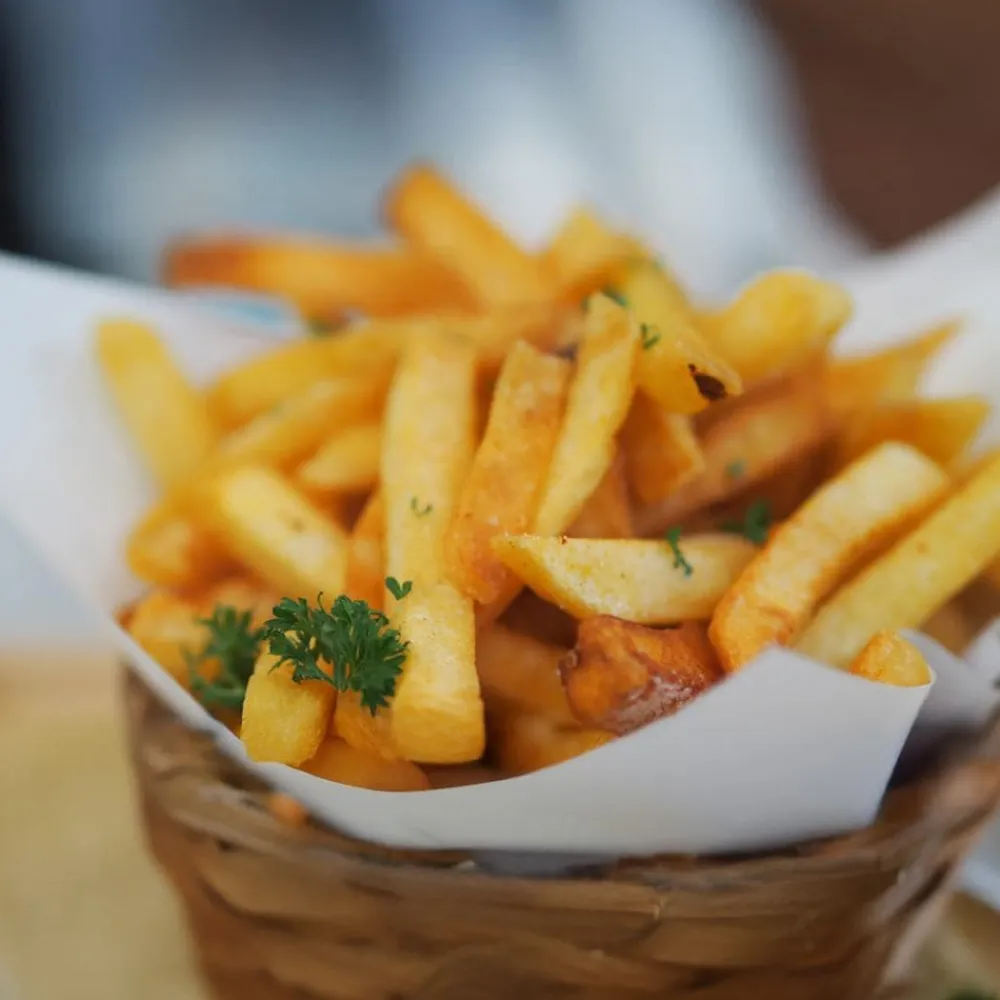 Livington Küchengeräte-Smart MultiFryer Heißluftfritteuse mit SmartSensor-Technologie
