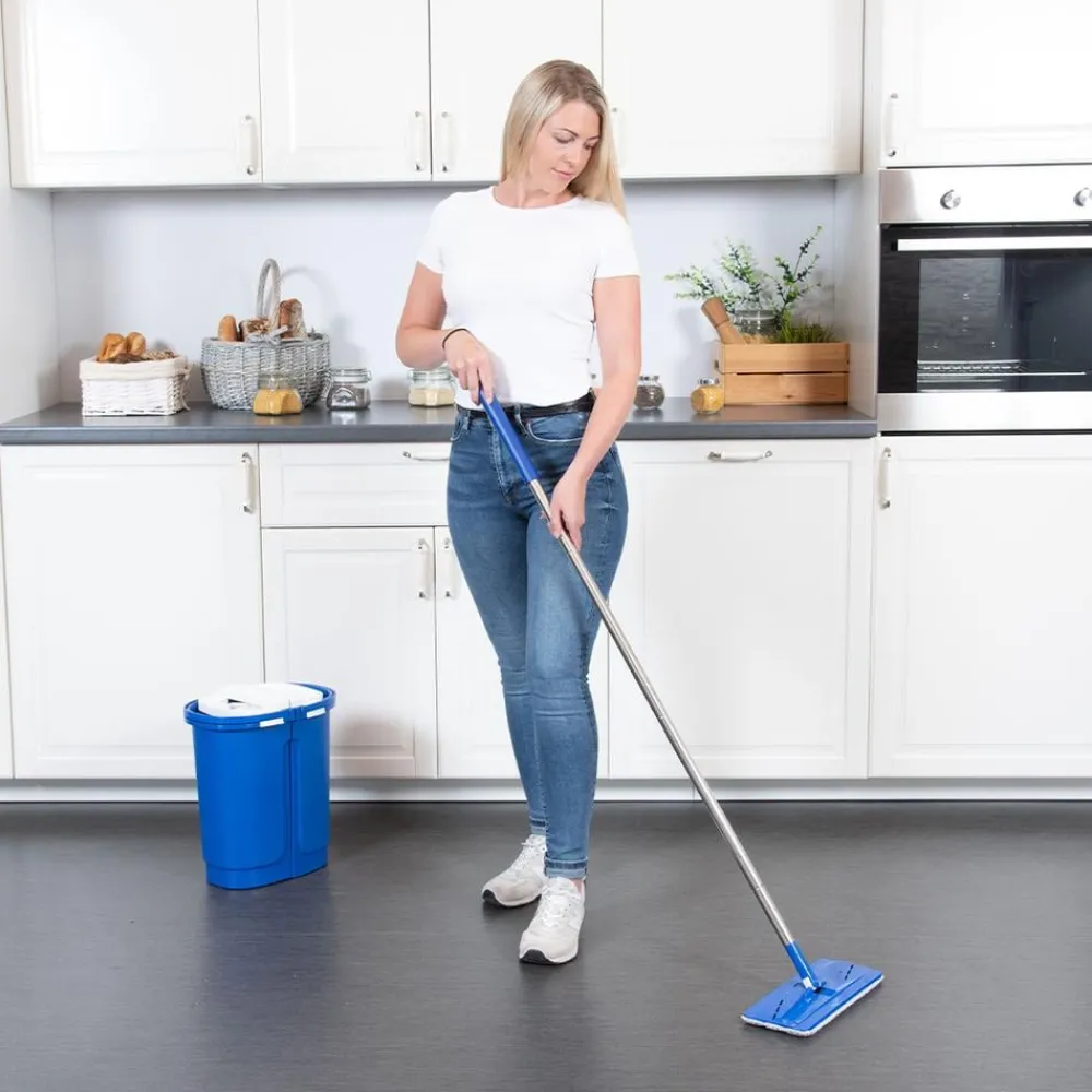 Livington Reinigung-Touchless Mop Bodenwischer mit Auswringfunktion inkl. Mikrofaser-Pad