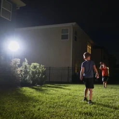 Panta Beleuchtung-Safe Light Solar PRO LED Außenleuchte 400 Lumen 1+1 GRATIS