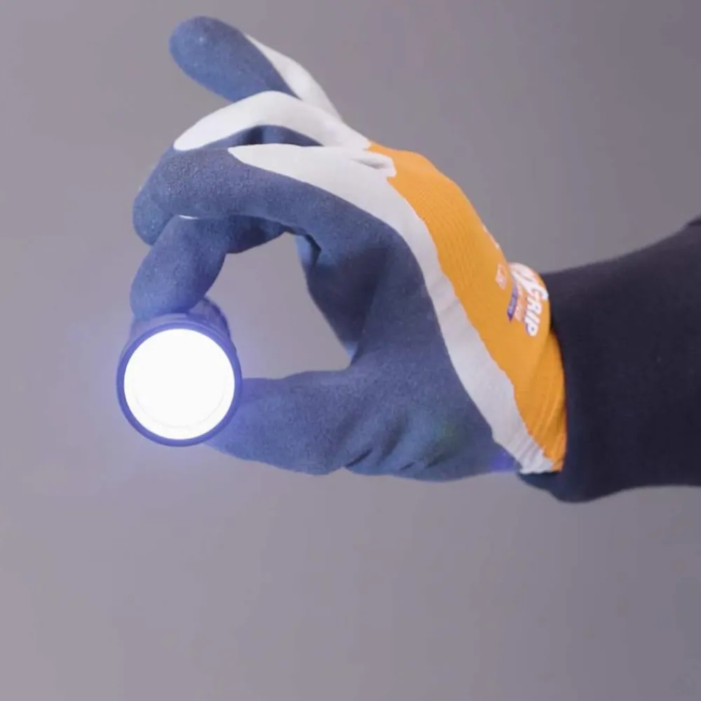 Panta Beleuchtung-TriBright 3in1 Power Taschenlampe inkl. Zubehör GRATIS